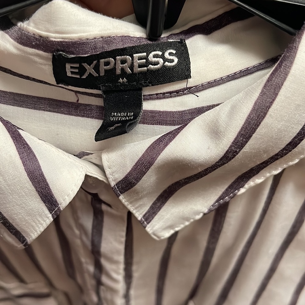 Express button down - Picture 2 of 2